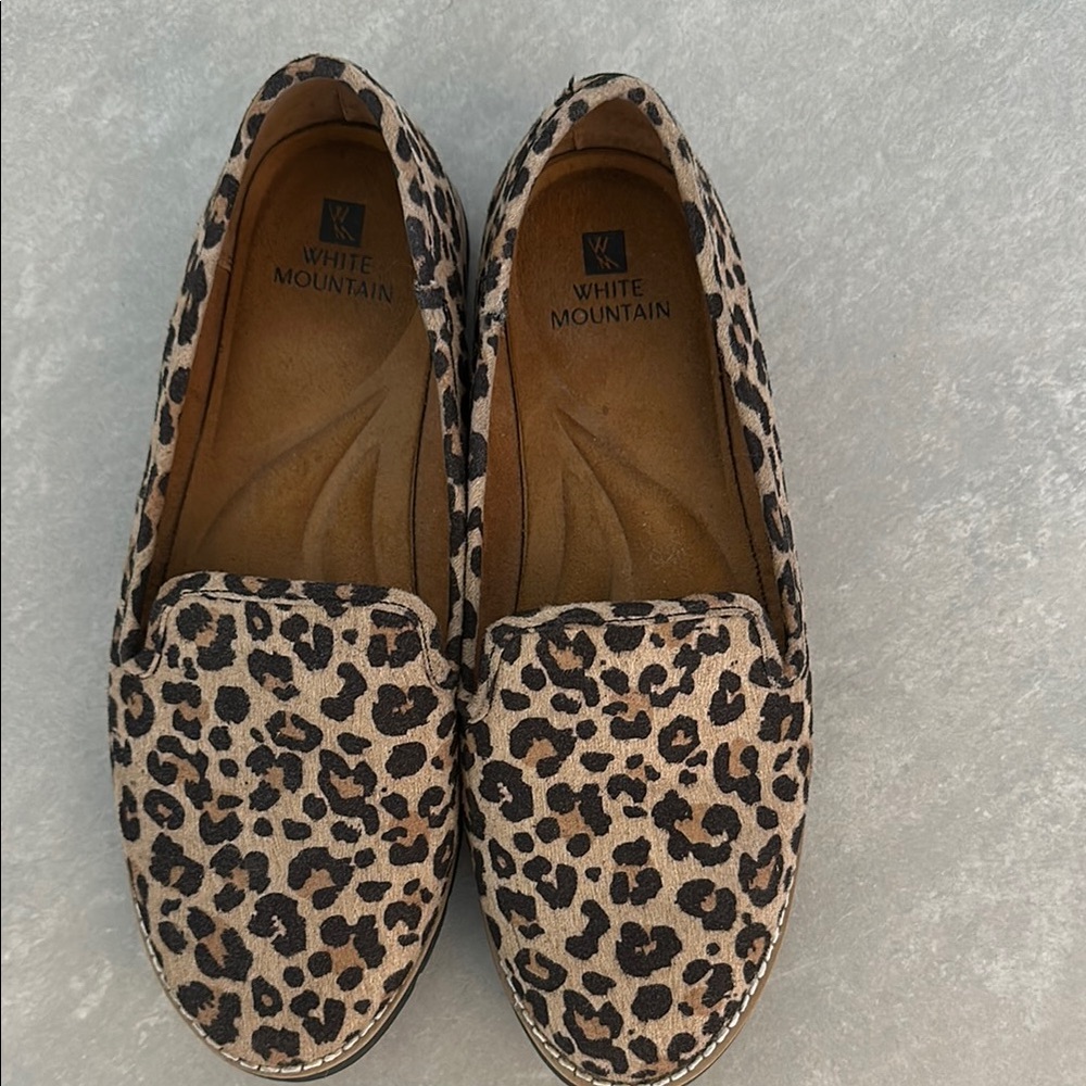 White Mountain Leopard Print Loafers